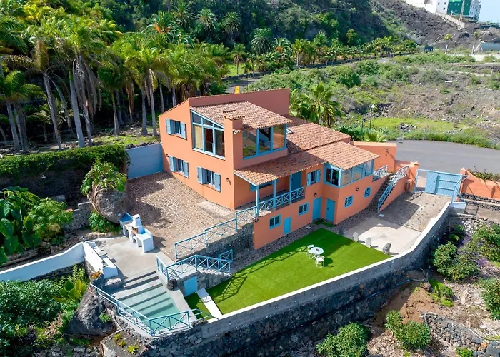 Casa Naranja
